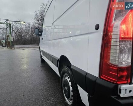 Белый Рено Мастер, объемом двигателя 2.3 л и пробегом 184 тыс. км за 18300 $, фото 26 на Automoto.ua