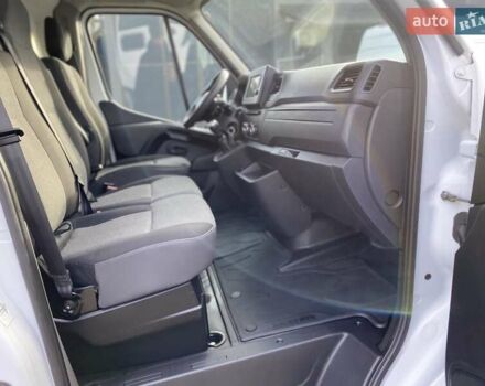 Белый Рено Мастер, объемом двигателя 2.3 л и пробегом 138 тыс. км за 18850 $, фото 31 на Automoto.ua