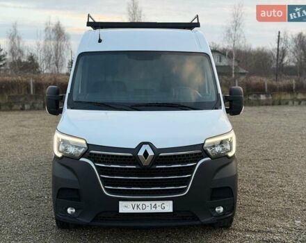 Белый Рено Мастер, объемом двигателя 2.3 л и пробегом 176 тыс. км за 21300 $, фото 1 на Automoto.ua