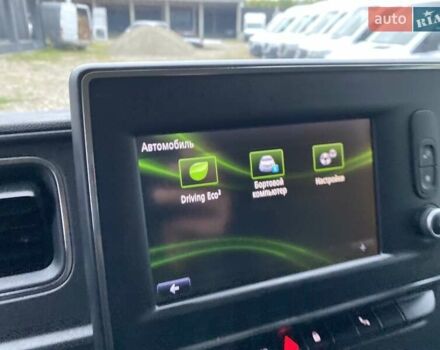 Білий Рено Мастєр, об'ємом двигуна 2.3 л та пробігом 138 тис. км за 18850 $, фото 49 на Automoto.ua