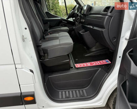 Білий Рено Мастєр, об'ємом двигуна 0 л та пробігом 266 тис. км за 21300 $, фото 56 на Automoto.ua