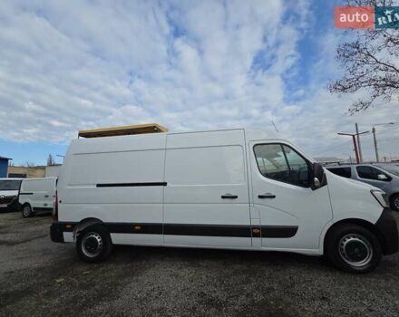 Белый Рено Мастер, объемом двигателя 2.3 л и пробегом 206 тыс. км за 21000 $, фото 7 на Automoto.ua