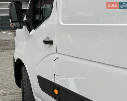 Белый Рено Мастер, объемом двигателя 2.3 л и пробегом 233 тыс. км за 17900 $, фото 58 на Automoto.ua