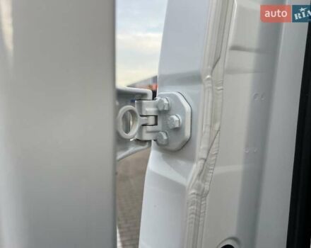 Белый Рено Мастер, объемом двигателя 2.3 л и пробегом 164 тыс. км за 19950 $, фото 65 на Automoto.ua