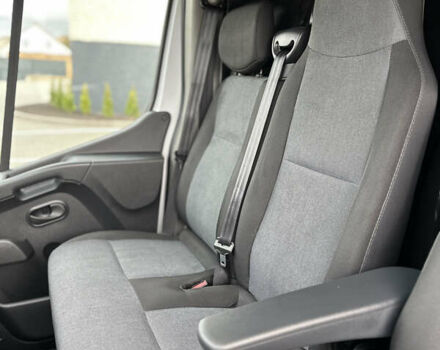 Белый Рено Мастер, объемом двигателя 2.3 л и пробегом 240 тыс. км за 18500 $, фото 52 на Automoto.ua