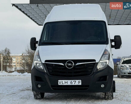 Белый Рено Мастер, объемом двигателя 2.3 л и пробегом 189 тыс. км за 28300 $, фото 3 на Automoto.ua