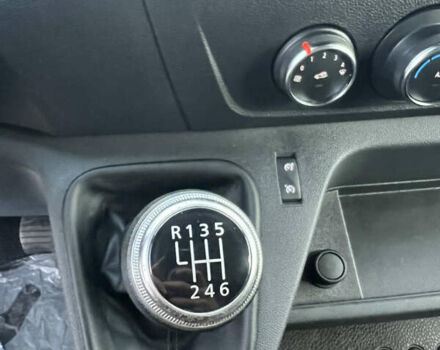 Белый Рено Мастер, объемом двигателя 2.3 л и пробегом 189 тыс. км за 18555 $, фото 19 на Automoto.ua