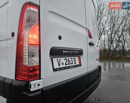 Белый Рено Мастер, объемом двигателя 2.3 л и пробегом 184 тыс. км за 18300 $, фото 23 на Automoto.ua