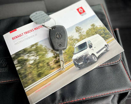 Белый Рено Мастер, объемом двигателя 2.3 л и пробегом 229 тыс. км за 25300 $, фото 50 на Automoto.ua