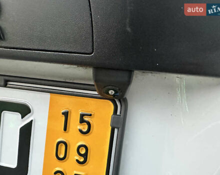 Білий Рено Мастєр, об'ємом двигуна 2.3 л та пробігом 171 тис. км за 18800 $, фото 66 на Automoto.ua