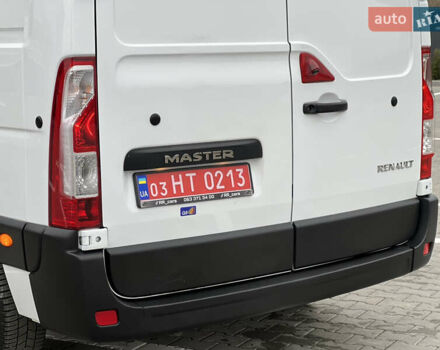 Белый Рено Мастер, объемом двигателя 2.3 л и пробегом 233 тыс. км за 17900 $, фото 54 на Automoto.ua