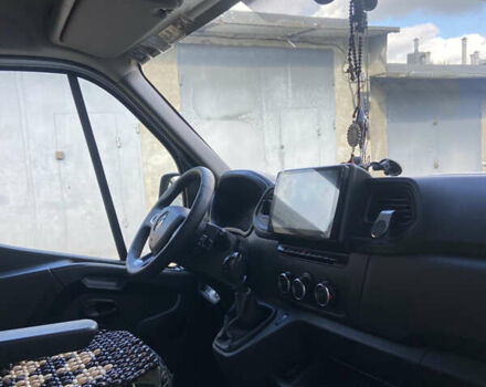 Белый Рено Мастер, объемом двигателя 2.3 л и пробегом 150 тыс. км за 21700 $, фото 25 на Automoto.ua