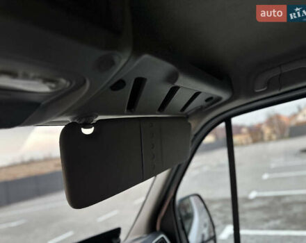 Білий Рено Мастєр, об'ємом двигуна 2.3 л та пробігом 171 тис. км за 18800 $, фото 45 на Automoto.ua