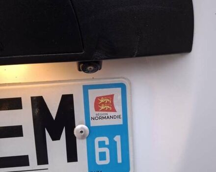 Белый Рено Мастер, объемом двигателя 2.3 л и пробегом 288 тыс. км за 19500 $, фото 14 на Automoto.ua