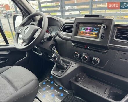 Белый Рено Мастер, объемом двигателя 2.3 л и пробегом 230 тыс. км за 20500 $, фото 4 на Automoto.ua