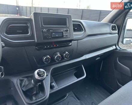 Белый Рено Мастер, объемом двигателя 2.3 л и пробегом 290 тыс. км за 25200 $, фото 35 на Automoto.ua