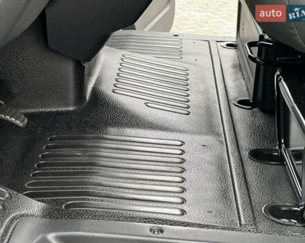 Белый Рено Мастер, объемом двигателя 2.3 л и пробегом 233 тыс. км за 17900 $, фото 100 на Automoto.ua