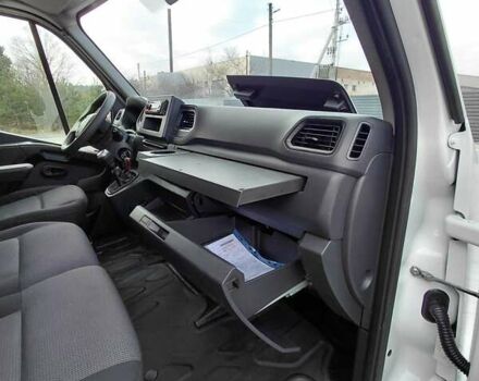 Белый Рено Мастер, объемом двигателя 2.3 л и пробегом 192 тыс. км за 18400 $, фото 45 на Automoto.ua