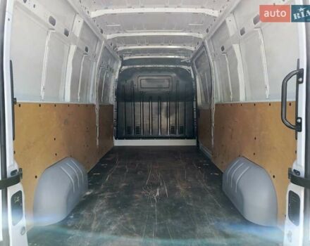 Білий Рено Мастєр, об'ємом двигуна 0 л та пробігом 237 тис. км за 18950 $, фото 9 на Automoto.ua