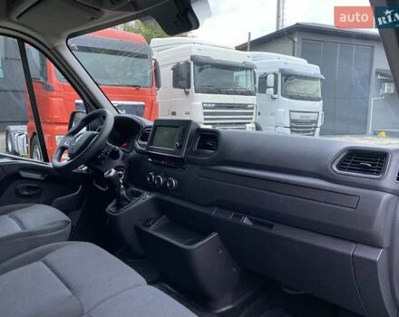 Білий Рено Мастєр, об'ємом двигуна 2.3 л та пробігом 138 тис. км за 18850 $, фото 33 на Automoto.ua