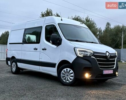 Белый Рено Мастер, объемом двигателя 2.3 л и пробегом 223 тыс. км за 17200 $, фото 4 на Automoto.ua