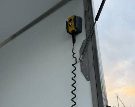 Белый Рено Мастер, объемом двигателя 2.3 л и пробегом 320 тыс. км за 24500 $, фото 17 на Automoto.ua