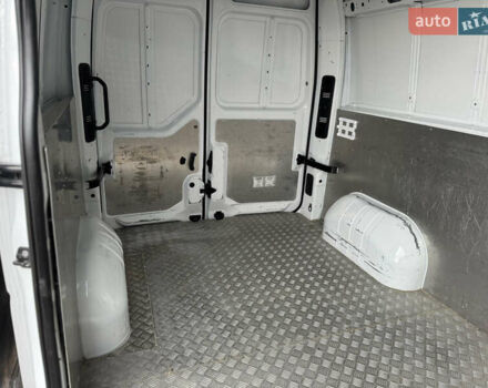 Білий Рено Мастєр, об'ємом двигуна 2.3 л та пробігом 267 тис. км за 21500 $, фото 35 на Automoto.ua