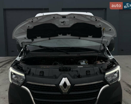 Белый Рено Мастер, объемом двигателя 2.3 л и пробегом 177 тыс. км за 20900 $, фото 13 на Automoto.ua