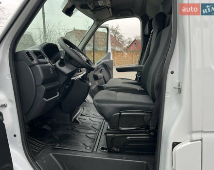 Білий Рено Мастєр, об'ємом двигуна 0 л та пробігом 204 тис. км за 17350 $, фото 30 на Automoto.ua