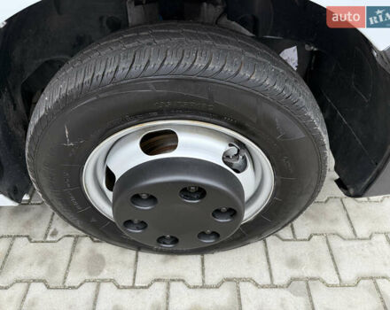 Білий Рено Мастєр, об'ємом двигуна 2.3 л та пробігом 98 тис. км за 27300 $, фото 27 на Automoto.ua