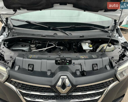 Білий Рено Мастєр, об'ємом двигуна 2.3 л та пробігом 267 тис. км за 21500 $, фото 88 на Automoto.ua