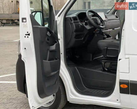 Белый Рено Мастер, объемом двигателя 2.3 л и пробегом 233 тыс. км за 17900 $, фото 82 на Automoto.ua