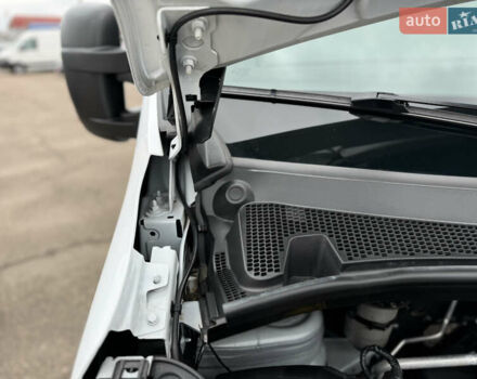 Білий Рено Мастєр, об'ємом двигуна 2.3 л та пробігом 267 тис. км за 21500 $, фото 94 на Automoto.ua