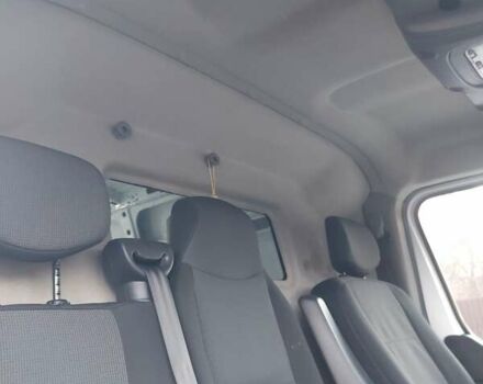 Білий Рено Мастєр, об'ємом двигуна 2.3 л та пробігом 257 тис. км за 17900 $, фото 34 на Automoto.ua