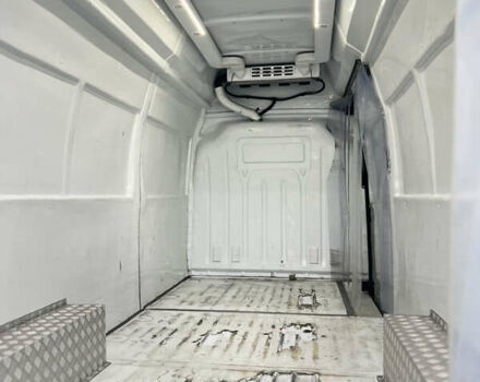 Белый Рено Мастер, объемом двигателя 2.3 л и пробегом 372 тыс. км за 18500 $, фото 18 на Automoto.ua