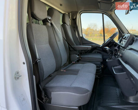 Білий Рено Мастєр, об'ємом двигуна 2.3 л та пробігом 188 тис. км за 26999 $, фото 40 на Automoto.ua