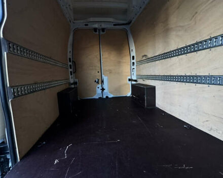 Белый Рено Мастер, объемом двигателя 2.3 л и пробегом 210 тыс. км за 19500 $, фото 40 на Automoto.ua