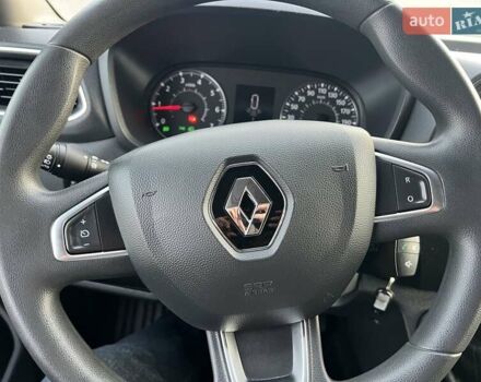 Білий Рено Мастєр, об'ємом двигуна 2.3 л та пробігом 164 тис. км за 19750 $, фото 36 на Automoto.ua