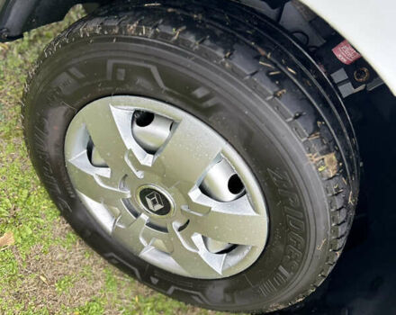 Білий Рено Мастєр, об'ємом двигуна 2.3 л та пробігом 169 тис. км за 18400 $, фото 25 на Automoto.ua