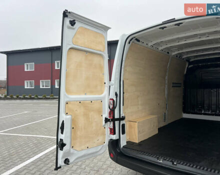Белый Рено Мастер, объемом двигателя 2.3 л и пробегом 233 тыс. км за 17900 $, фото 76 на Automoto.ua