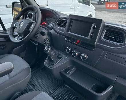 Белый Рено Мастер, объемом двигателя 0 л и пробегом 252 тыс. км за 18800 $, фото 46 на Automoto.ua