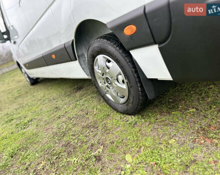 Білий Рено Мастєр, об'ємом двигуна 2.3 л та пробігом 169 тис. км за 18400 $, фото 27 на Automoto.ua