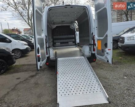 Белый Рено Мастер, объемом двигателя 2.3 л и пробегом 206 тыс. км за 21000 $, фото 30 на Automoto.ua