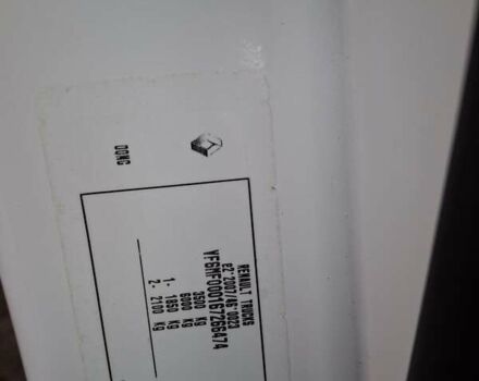 Белый Рено Мастер, объемом двигателя 2.3 л и пробегом 288 тыс. км за 19600 $, фото 38 на Automoto.ua