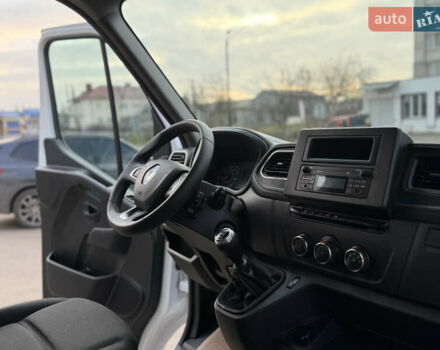 Белый Рено Мастер, объемом двигателя 2.3 л и пробегом 255 тыс. км за 24900 $, фото 25 на Automoto.ua