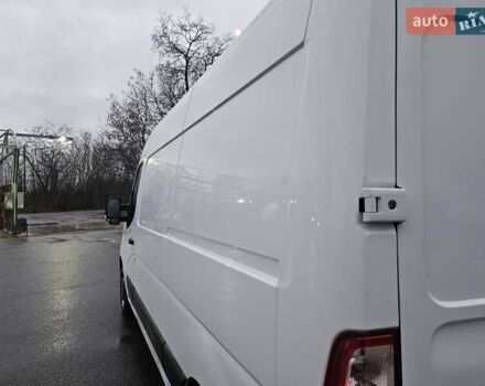 Белый Рено Мастер, объемом двигателя 2.3 л и пробегом 184 тыс. км за 18300 $, фото 25 на Automoto.ua