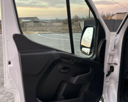 Білий Рено Мастєр, об'ємом двигуна 2.3 л та пробігом 171 тис. км за 18800 $, фото 23 на Automoto.ua