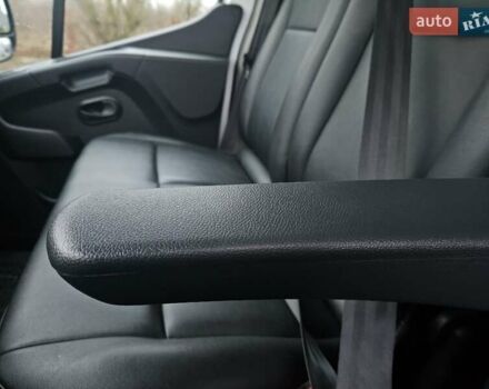 Белый Рено Мастер, объемом двигателя 2.3 л и пробегом 184 тыс. км за 18300 $, фото 49 на Automoto.ua