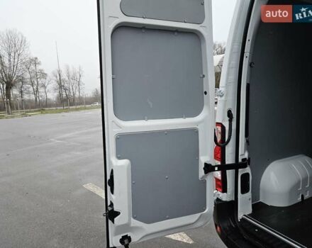 Білий Рено Мастєр, об'ємом двигуна 2.3 л та пробігом 217 тис. км за 18900 $, фото 65 на Automoto.ua