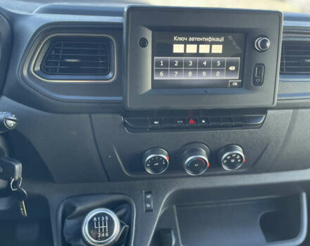 Білий Рено Мастєр, об'ємом двигуна 2.3 л та пробігом 143 тис. км за 22500 $, фото 18 на Automoto.ua